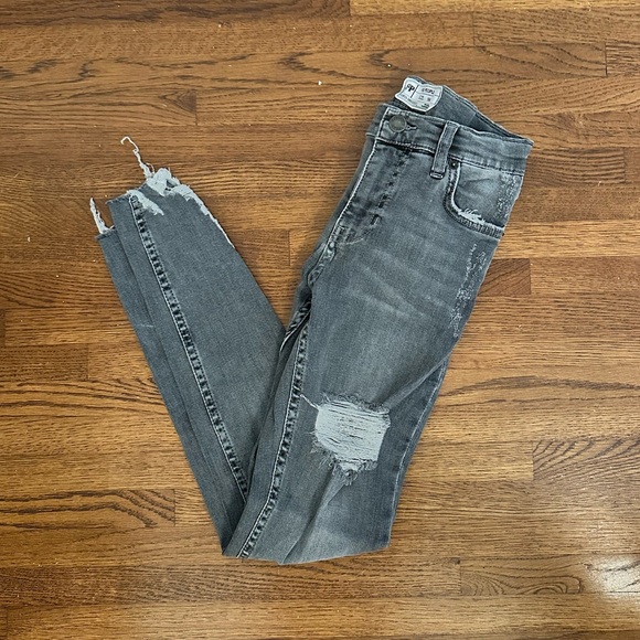 Free People Denim - Free People Charcoal Distressed Skinny Jeans